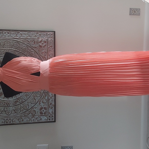 Pink Lily Dresses & Skirts - 🎃NWOT Pink Lily Sz M Long Dress